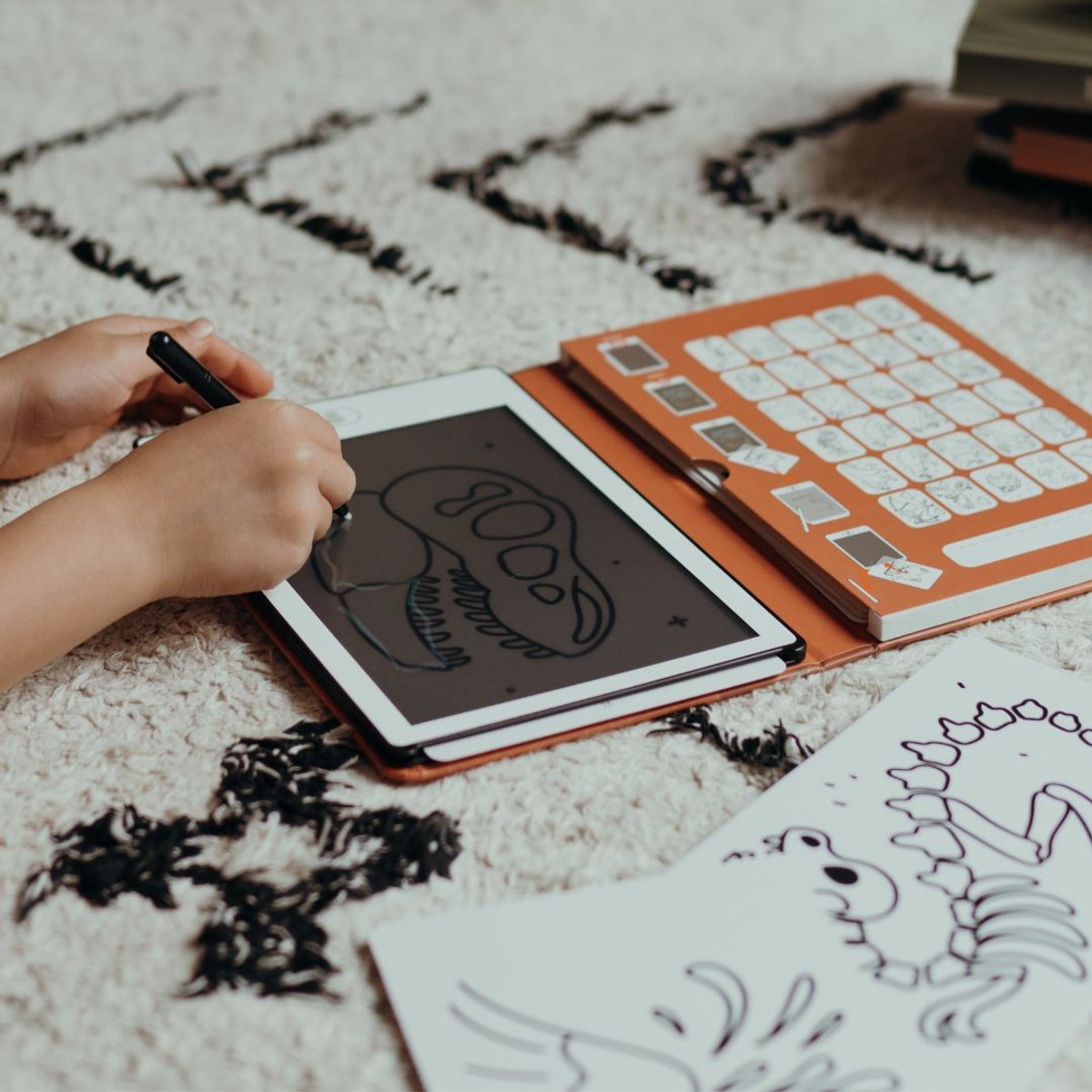 BEAU by Bo Kidywolf Kidydraw Mini Tekenboek met LCD-scherm Oceanen en Piraten + Refill Galaxy & Dinosaurussen (5415188861049)