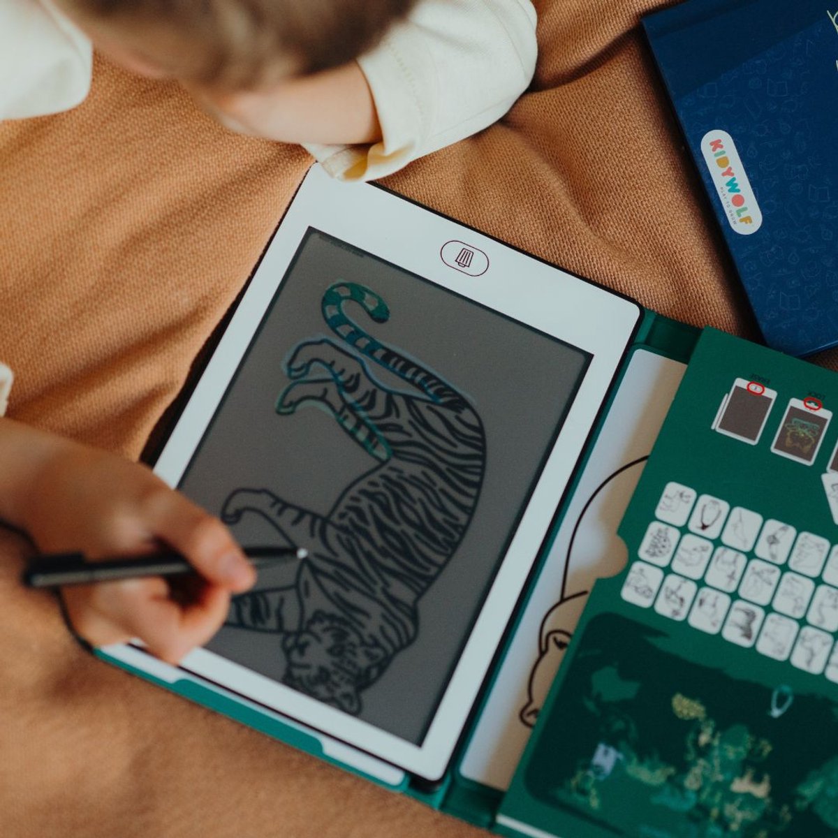 BEAU by Bo Kidywolf Kidydraw Mini Tekenboek met LCD-scherm Oceanen en Piraten + Refill Dieren & Oceanen en Piraten (5415188861025)